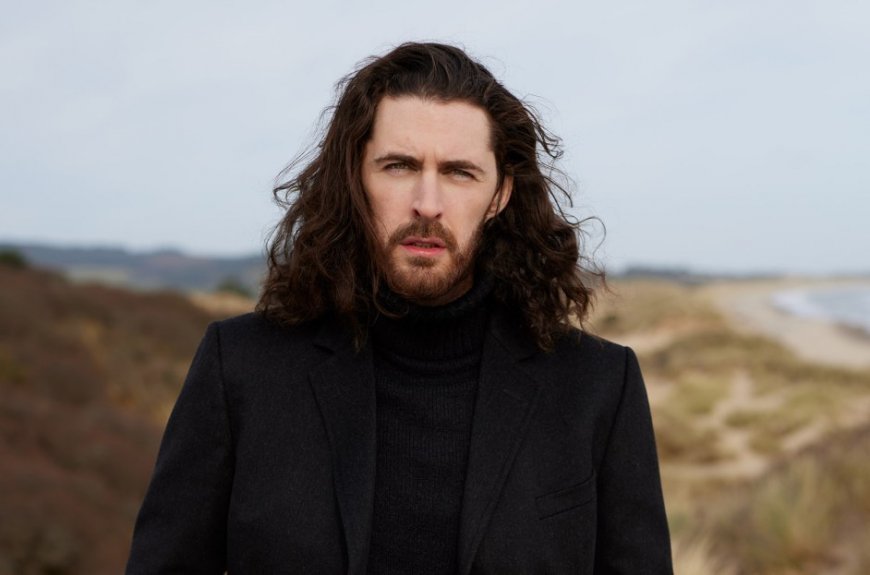 Hozier Thanks Fans After ‘Too Sweet’ Tops Hot 100: ‘I’m Taken Massively by Surprise’